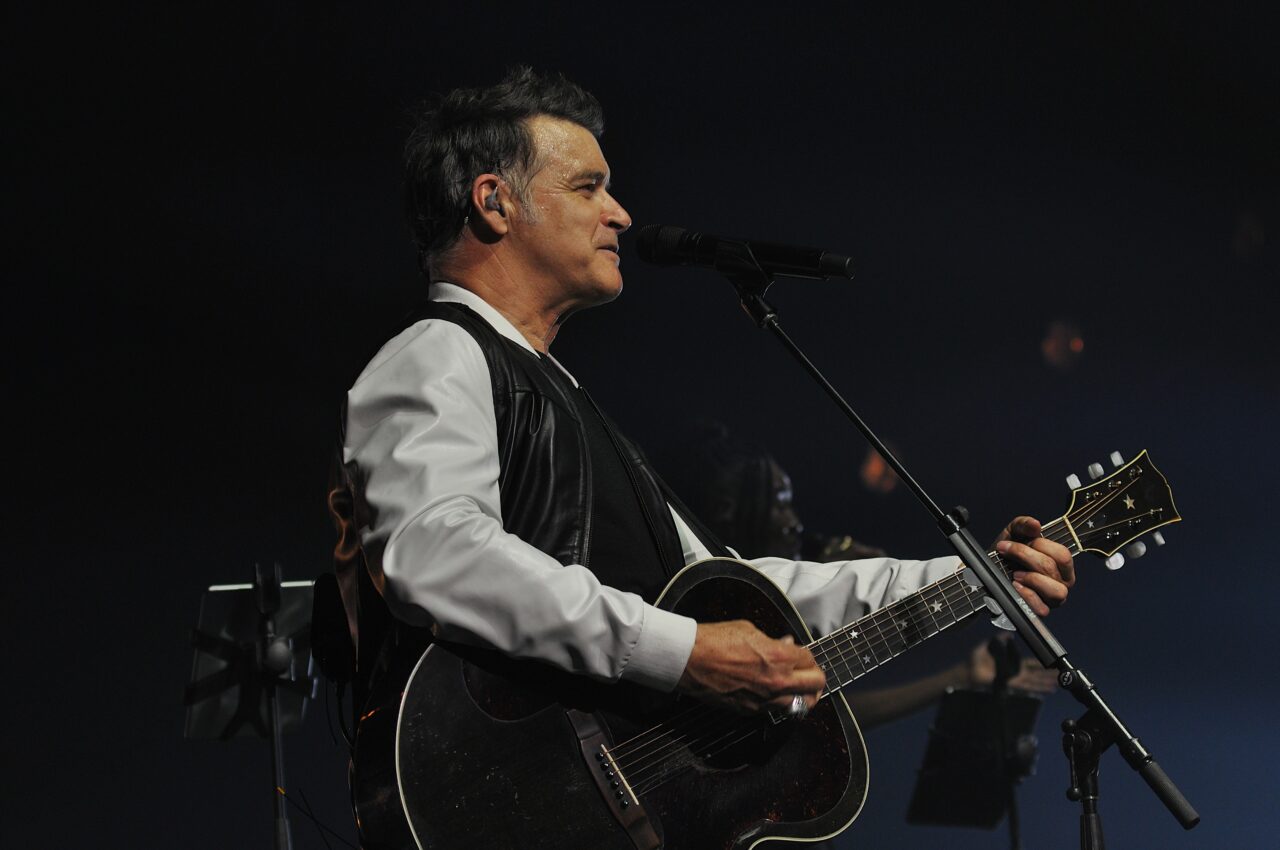 ロック・ボイジーヌは、35年間のグランド・テアトル・デ・ケベックで再び輝いて魅了します